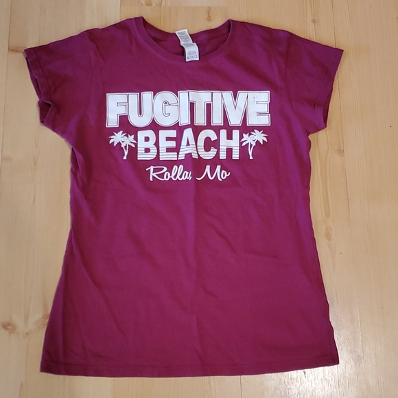 Gildan‎ Fugitive Beach Tee - Picture 1 of 1